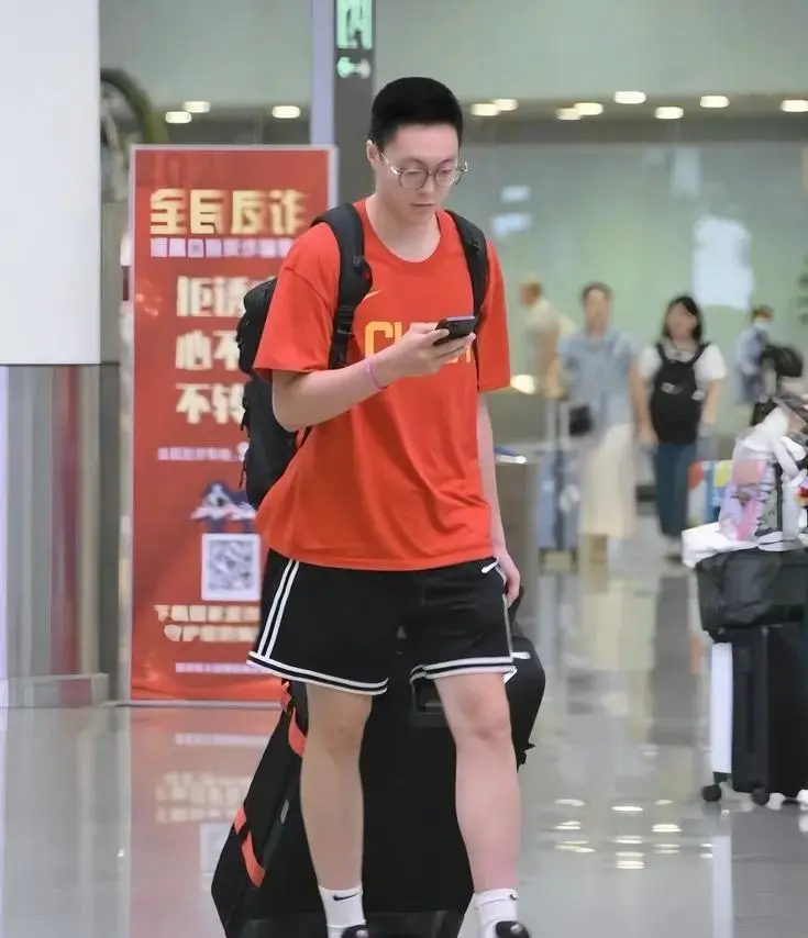 王俊杰余嘉, 中国男篮即