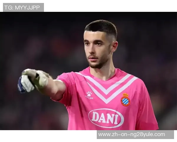 粉红色4号足球球星的精彩表现与背后故事解析